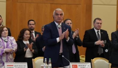 Mehmet Nuri Ersoy, Türkmenistan’da ‘Uluslararası Kültür Bakanları Konferansı’na katıldı